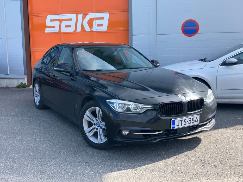 BMW 330 2018