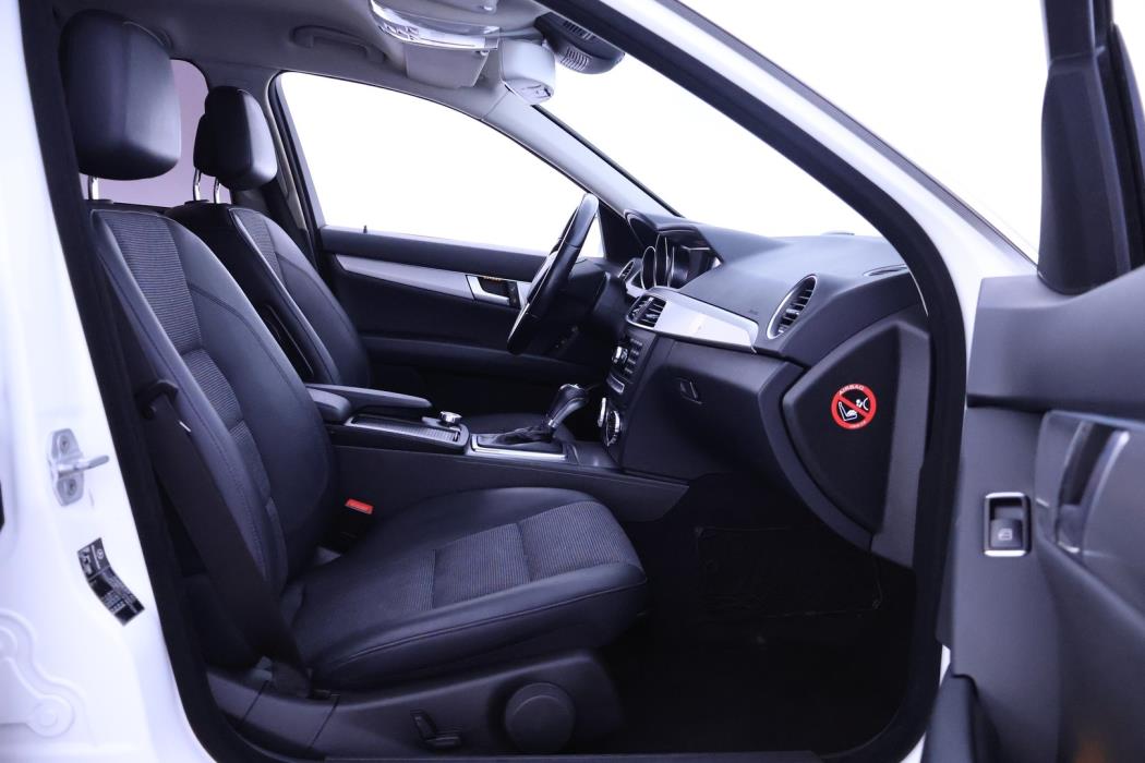 MERCEDES-BENZ C 2013