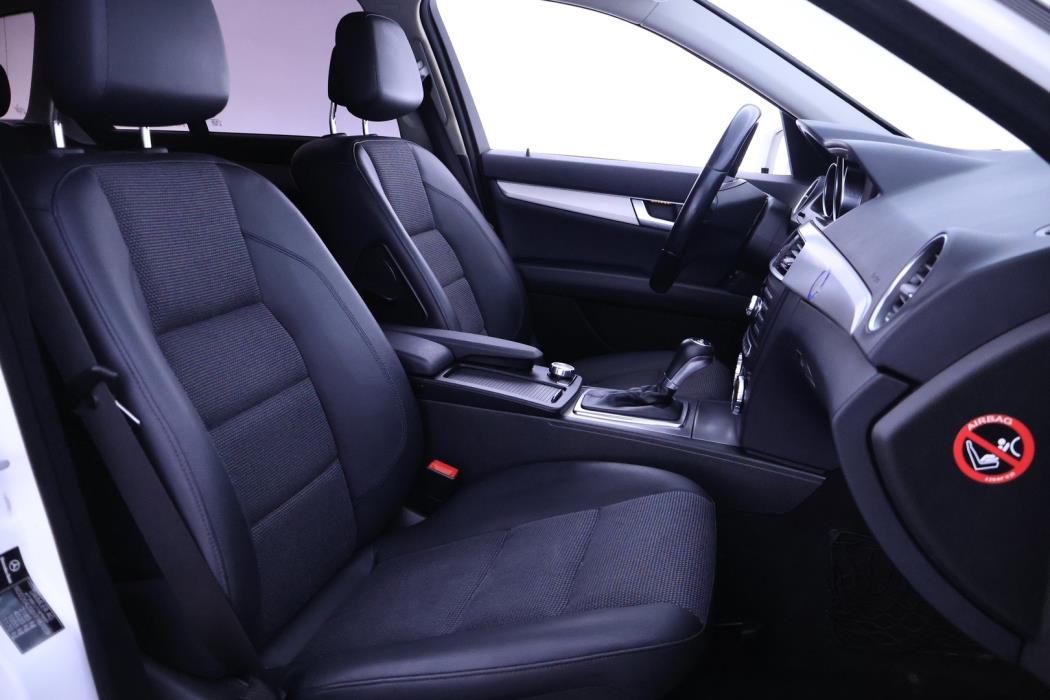 MERCEDES-BENZ C 2013