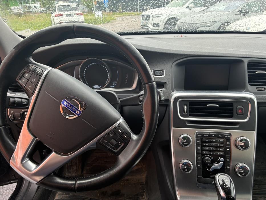 VOLVO V60 Cross Country 2016