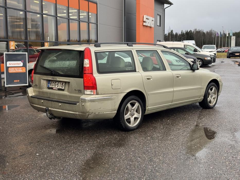 VOLVO V70 2007