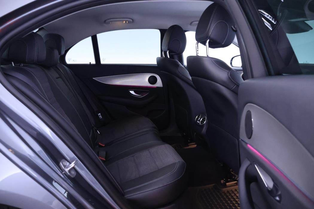 MERCEDES-BENZ E 2018