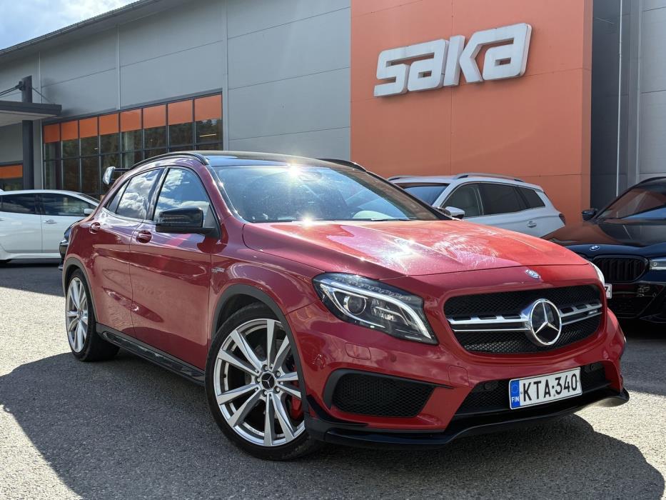MERCEDES-BENZ GLA 45 AMG 2016