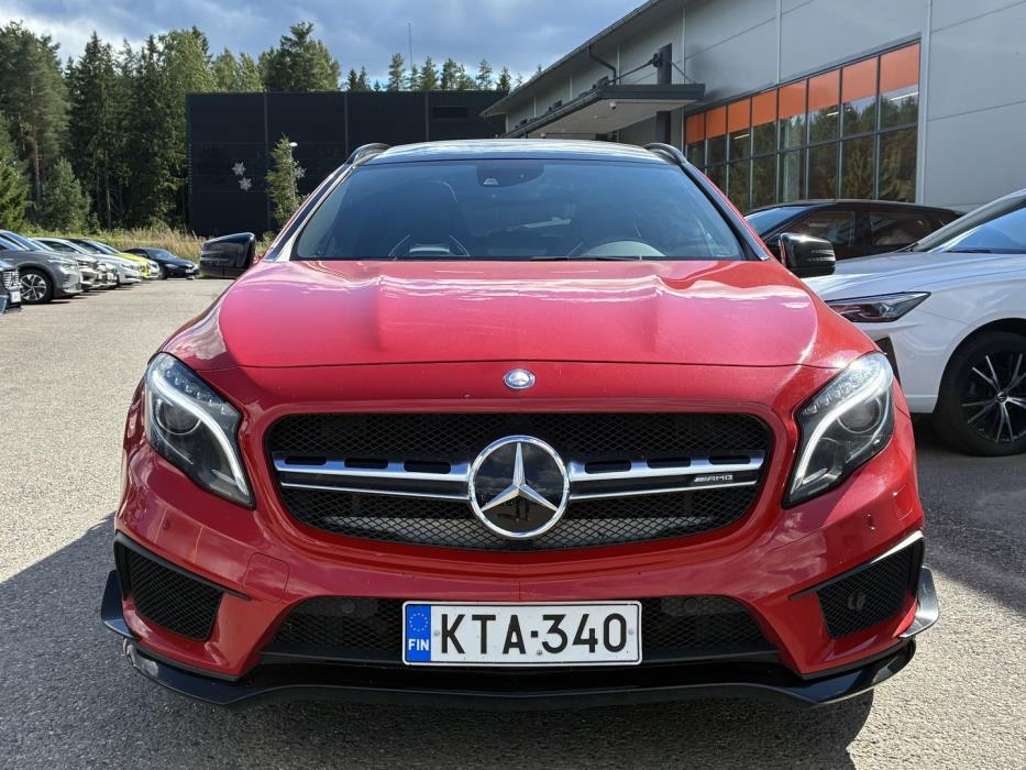 MERCEDES-BENZ GLA 45 AMG 2016