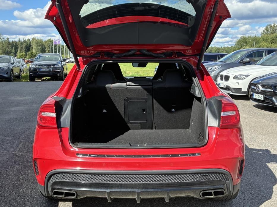 MERCEDES-BENZ GLA 45 AMG 2016