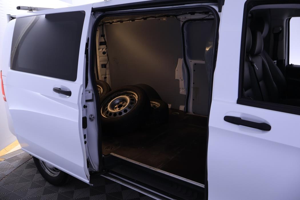 MERCEDES-BENZ Vito 2021
