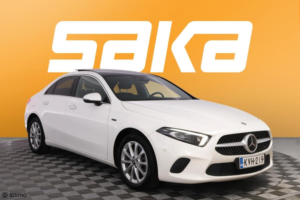 MERCEDES-BENZ A 2019