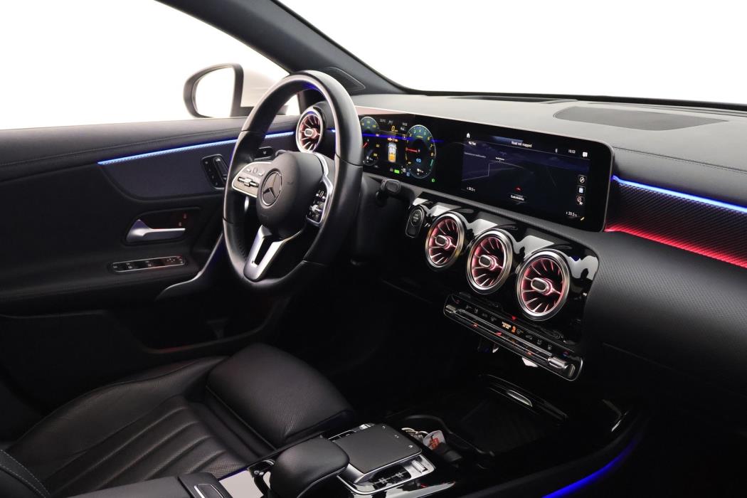 MERCEDES-BENZ A 2019