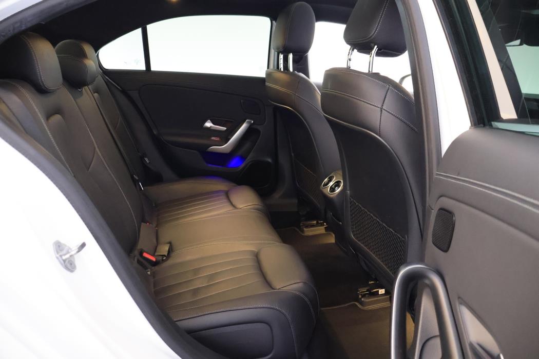 MERCEDES-BENZ A 2019