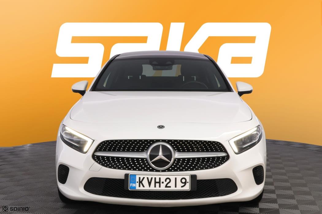 MERCEDES-BENZ A 2019