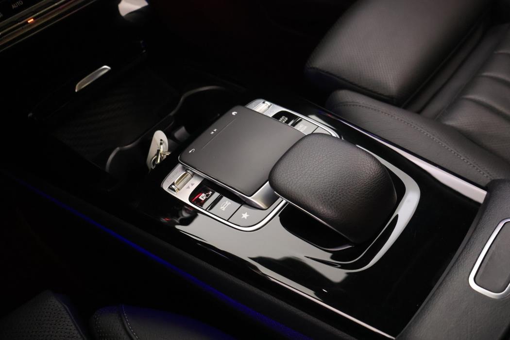 MERCEDES-BENZ A 2019