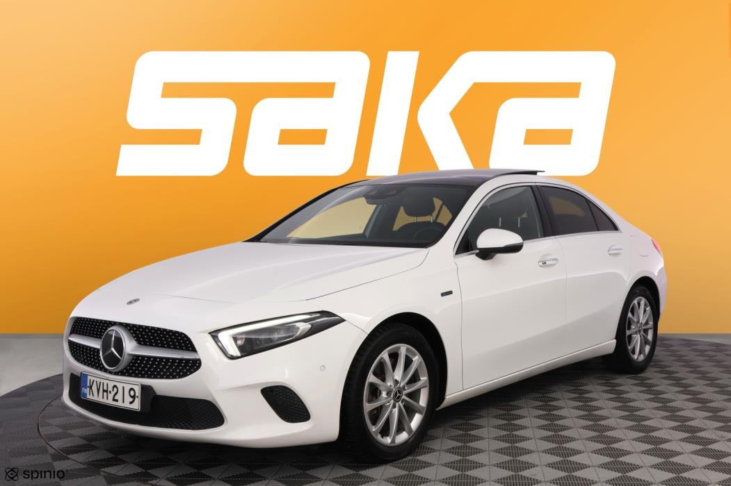 MERCEDES-BENZ A 2019