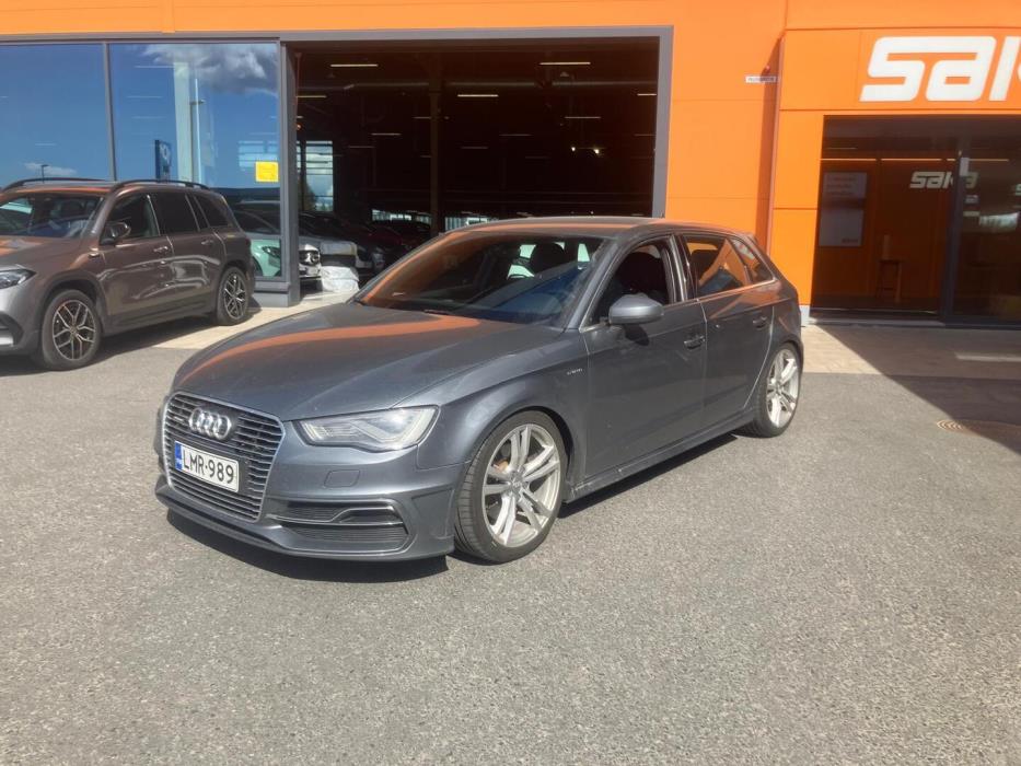 AUDI A3 2016