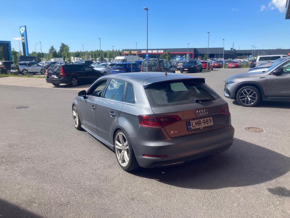 AUDI A3 2016