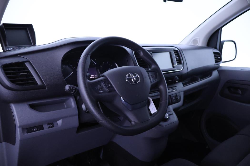 TOYOTA Proace 2023