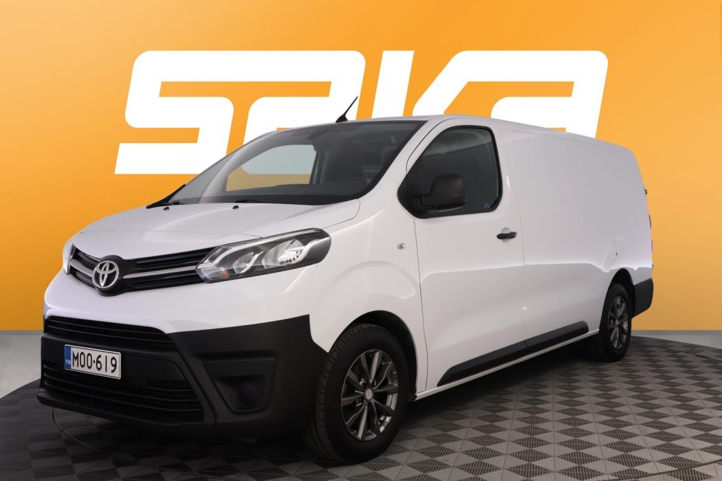 TOYOTA Proace 2023