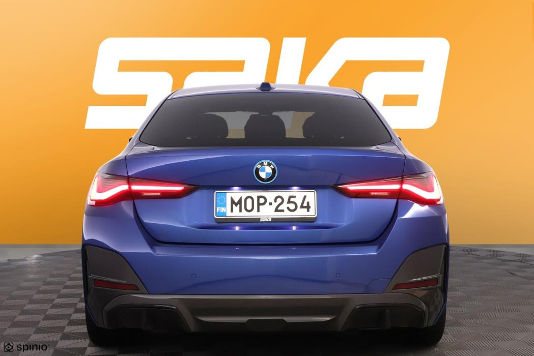 BMW i4 2022