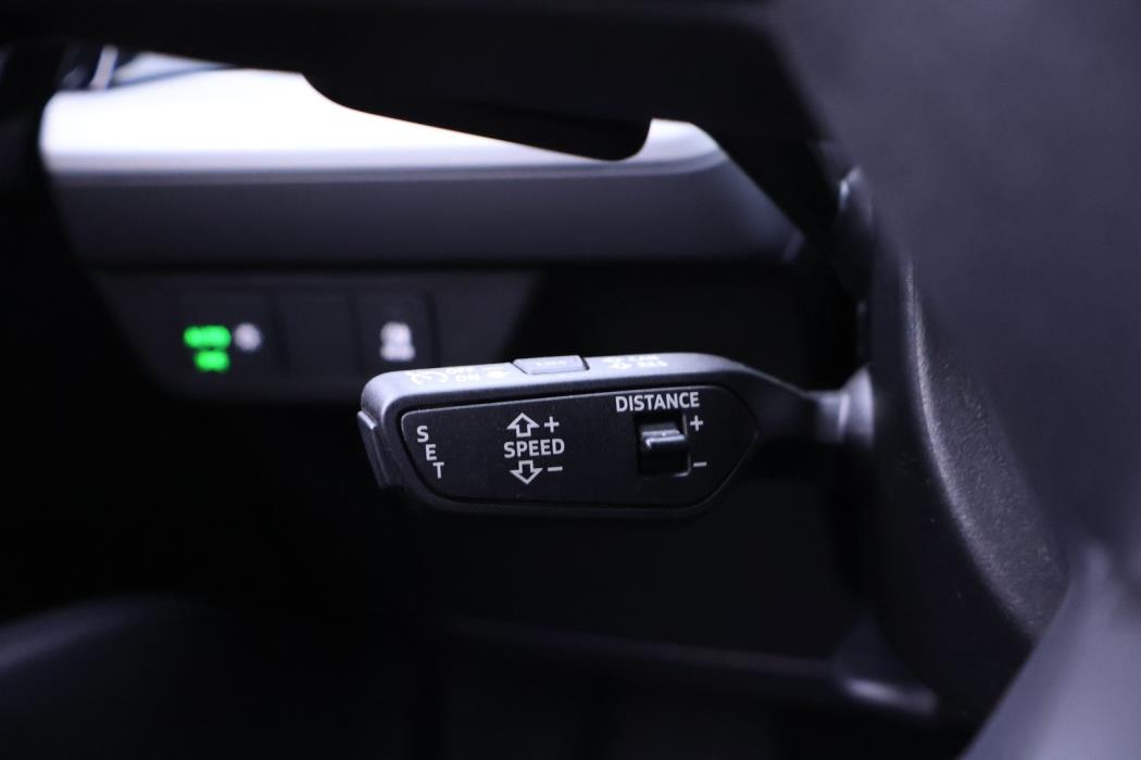 AUDI Q4 e-tron 2023