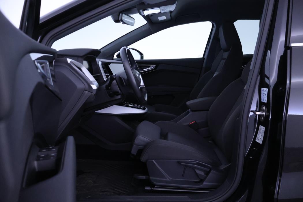 AUDI Q4 e-tron 2023