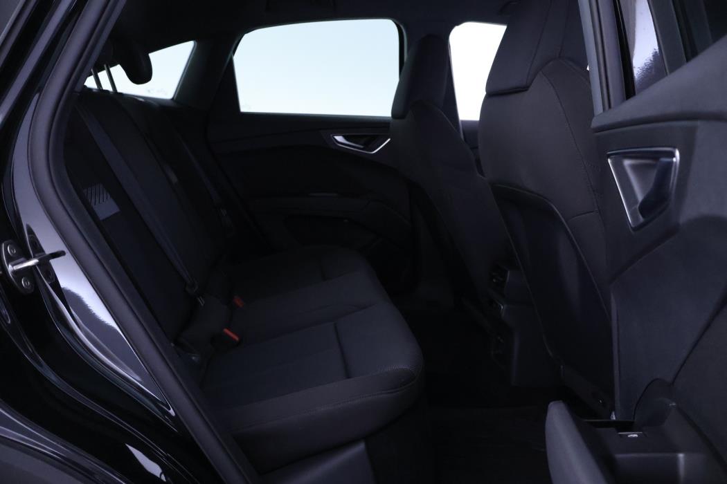 AUDI Q4 e-tron 2023