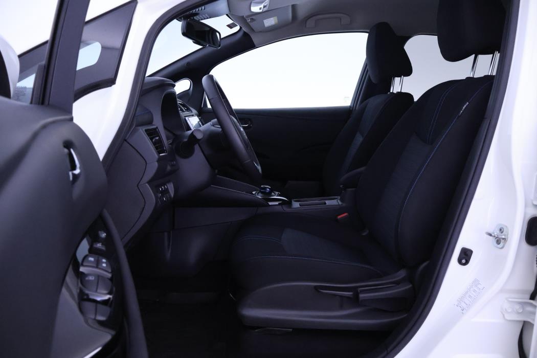 NISSAN Leaf 2023
