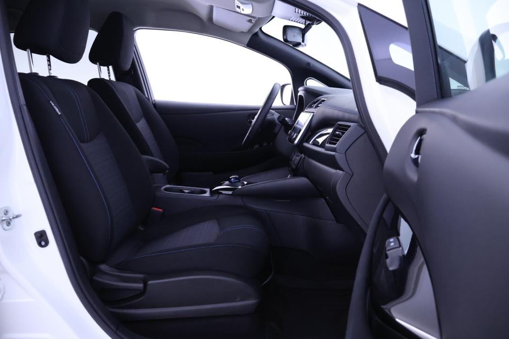 NISSAN Leaf 2023