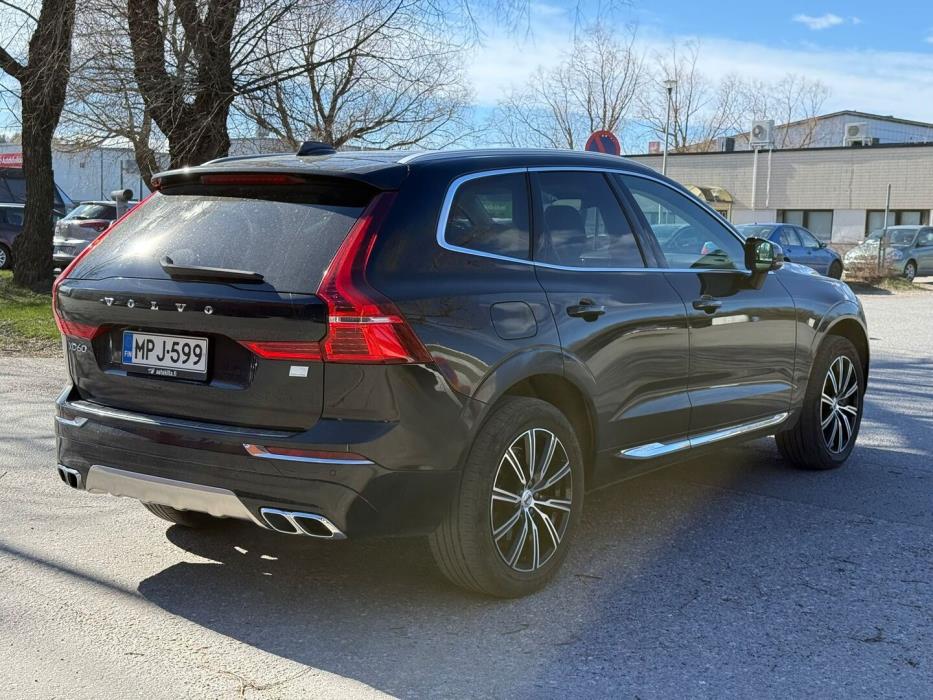 VOLVO XC60 2021