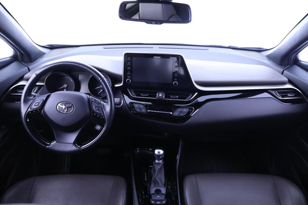 TOYOTA C-HR 2021