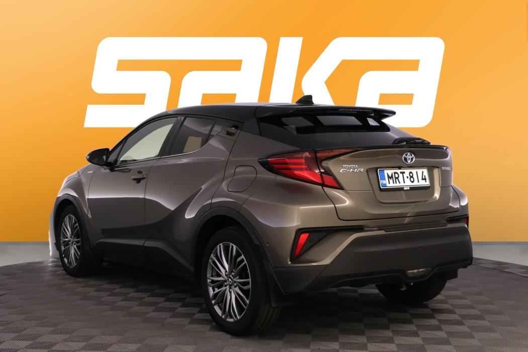 TOYOTA C-HR 2021