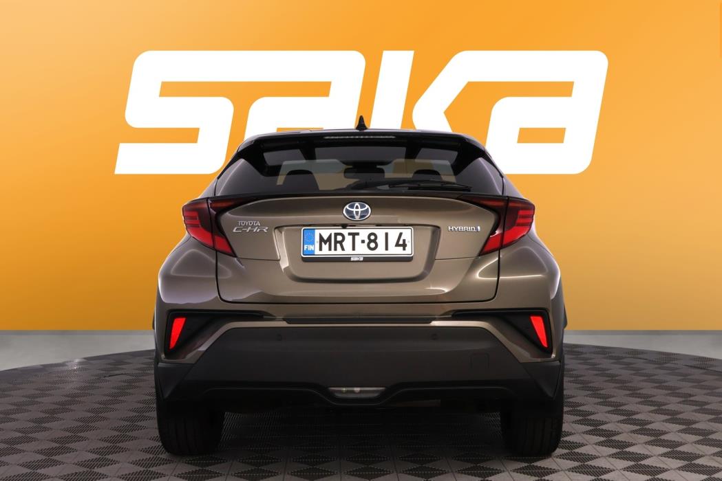 TOYOTA C-HR 2021