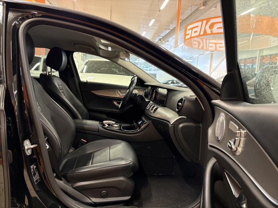 MERCEDES-BENZ E 2018