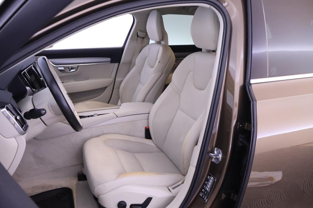 VOLVO V90 2017
