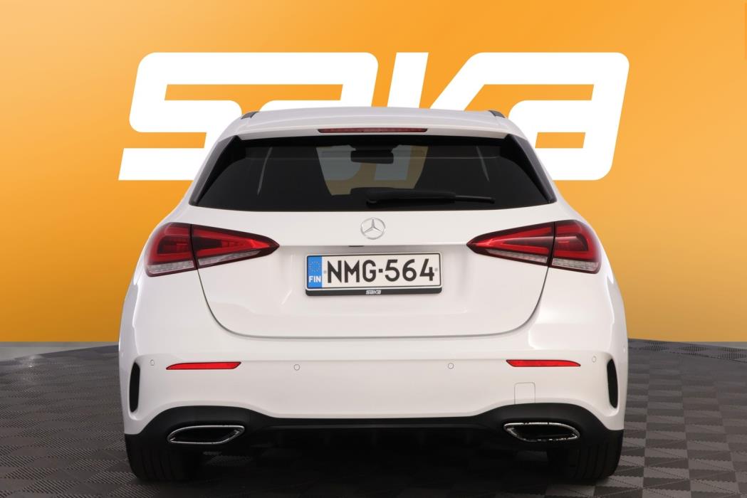 MERCEDES-BENZ A 2021