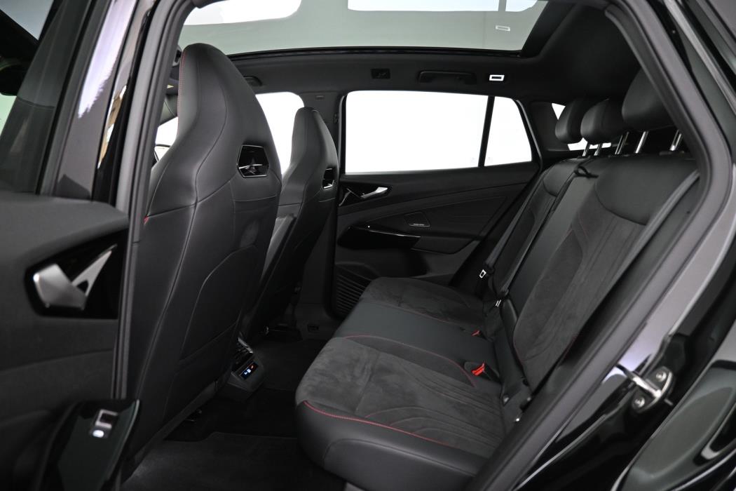 VOLKSWAGEN ID.4 2026
