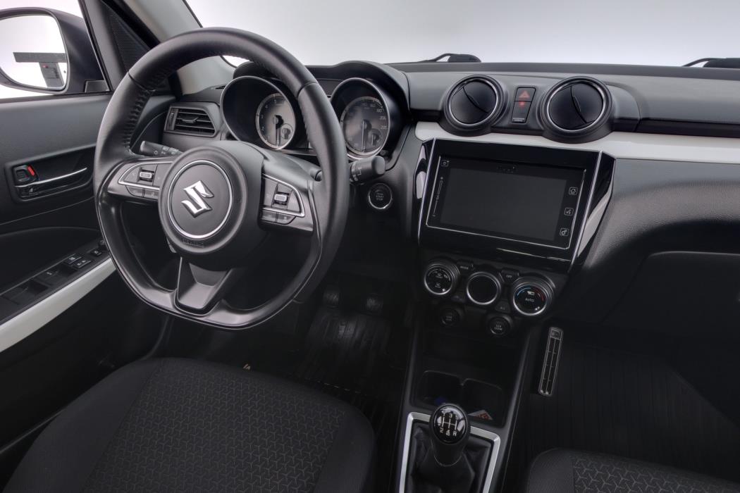 SUZUKI Swift 2020