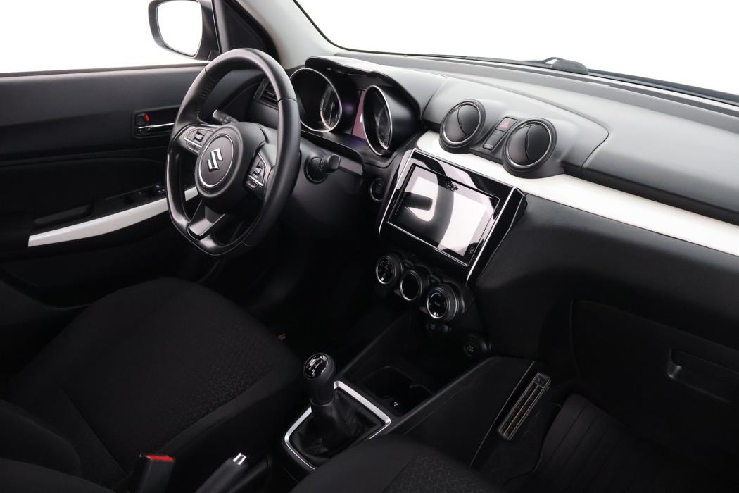 SUZUKI Swift 2020