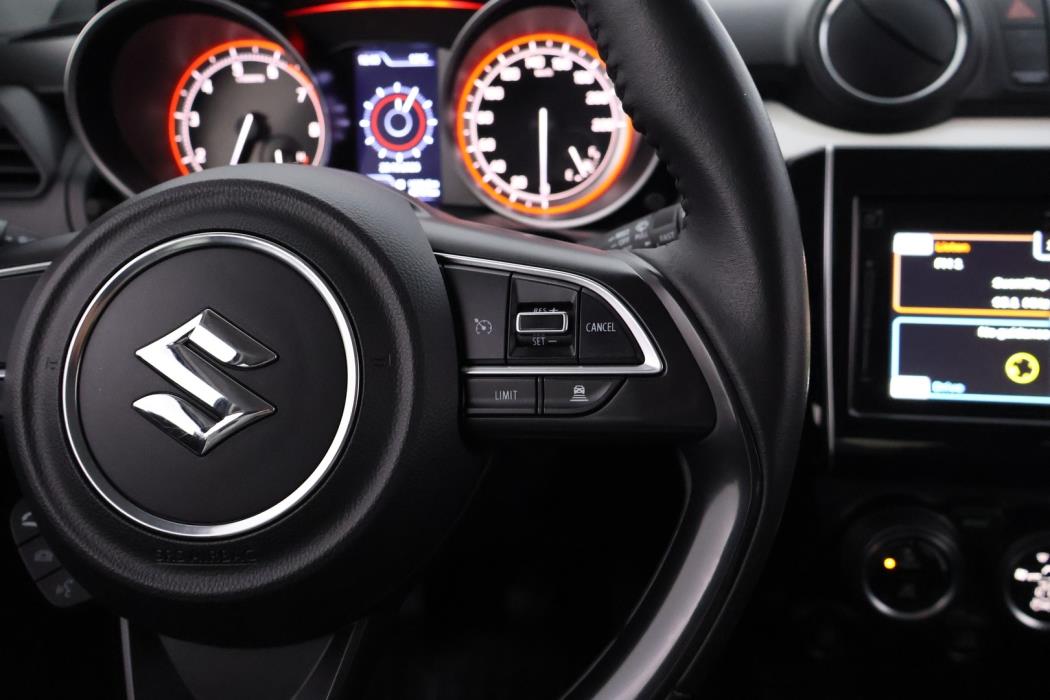 SUZUKI Swift 2020