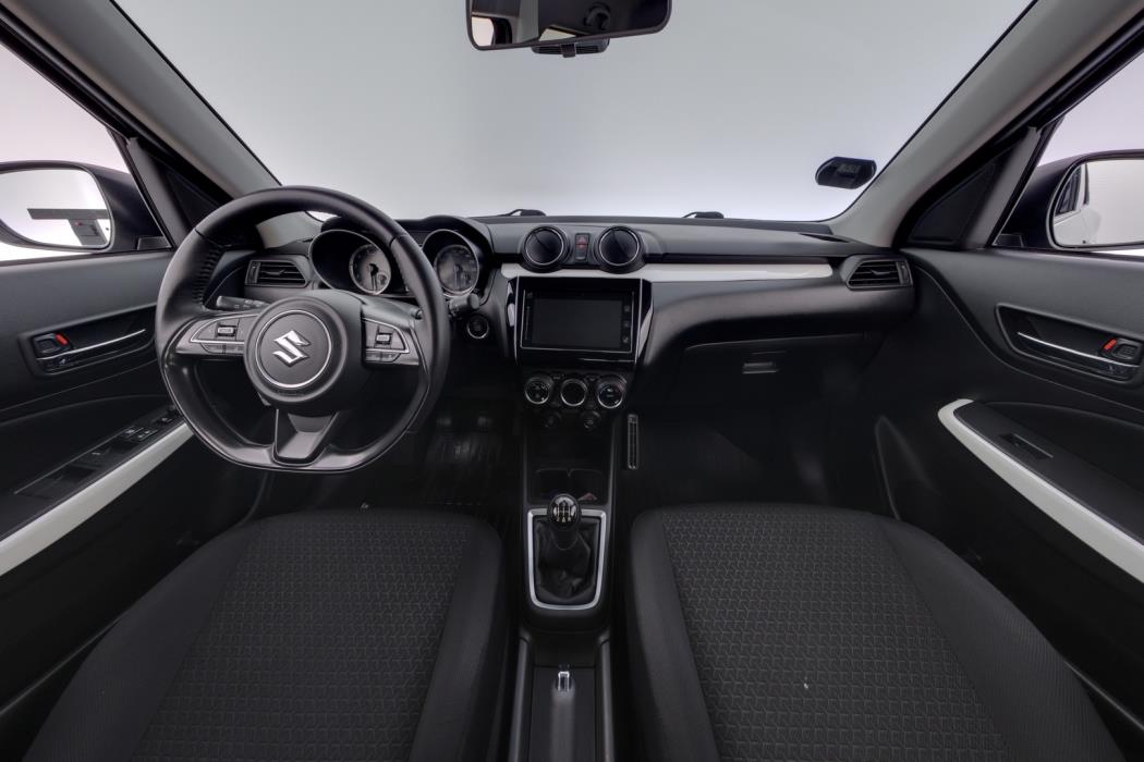 SUZUKI Swift 2020