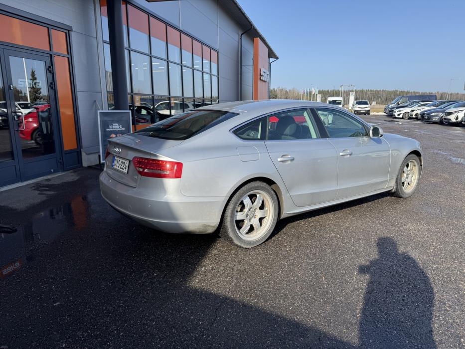 AUDI A5 2011