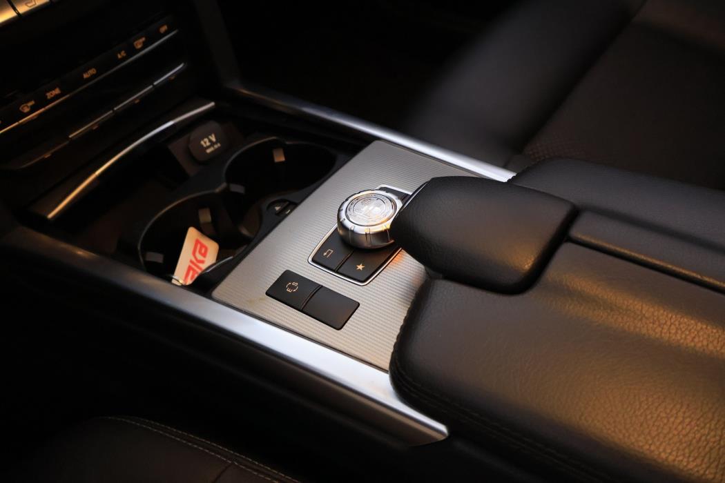 MERCEDES-BENZ E 2014