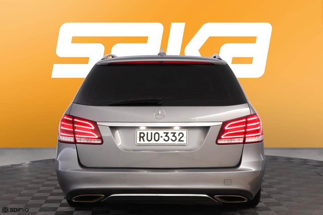MERCEDES-BENZ E 2014