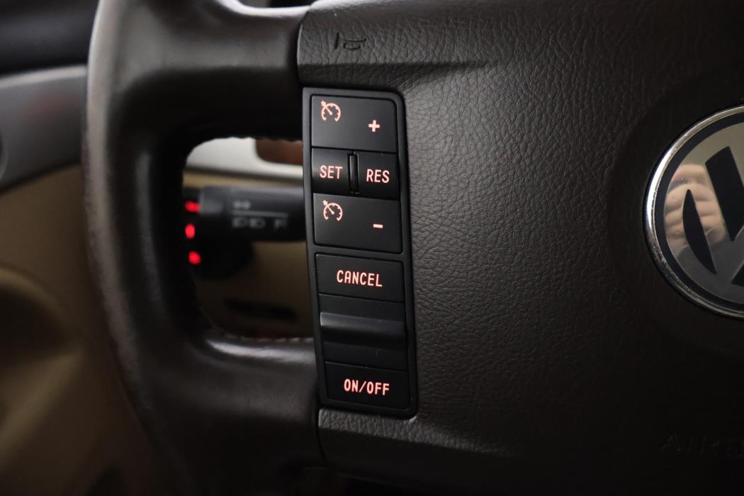 VOLKSWAGEN Touareg 2009