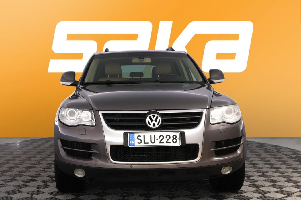 VOLKSWAGEN Touareg 2009