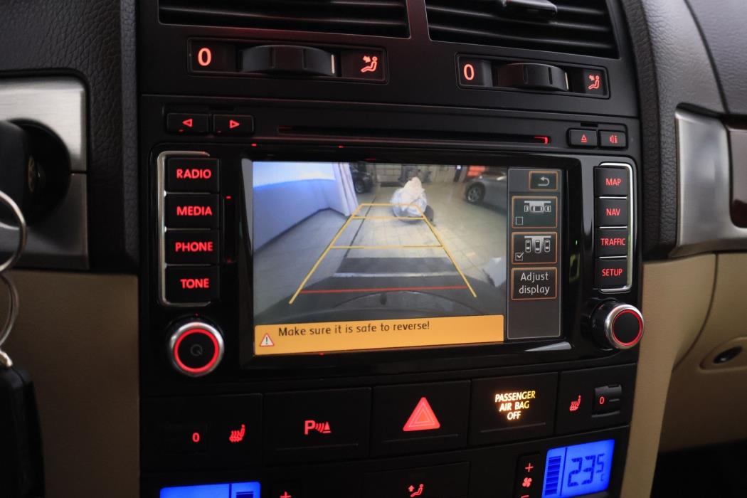 VOLKSWAGEN Touareg 2009