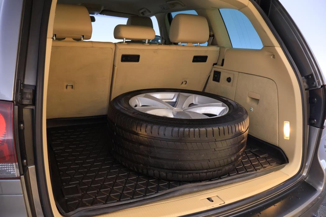 VOLKSWAGEN Touareg 2009