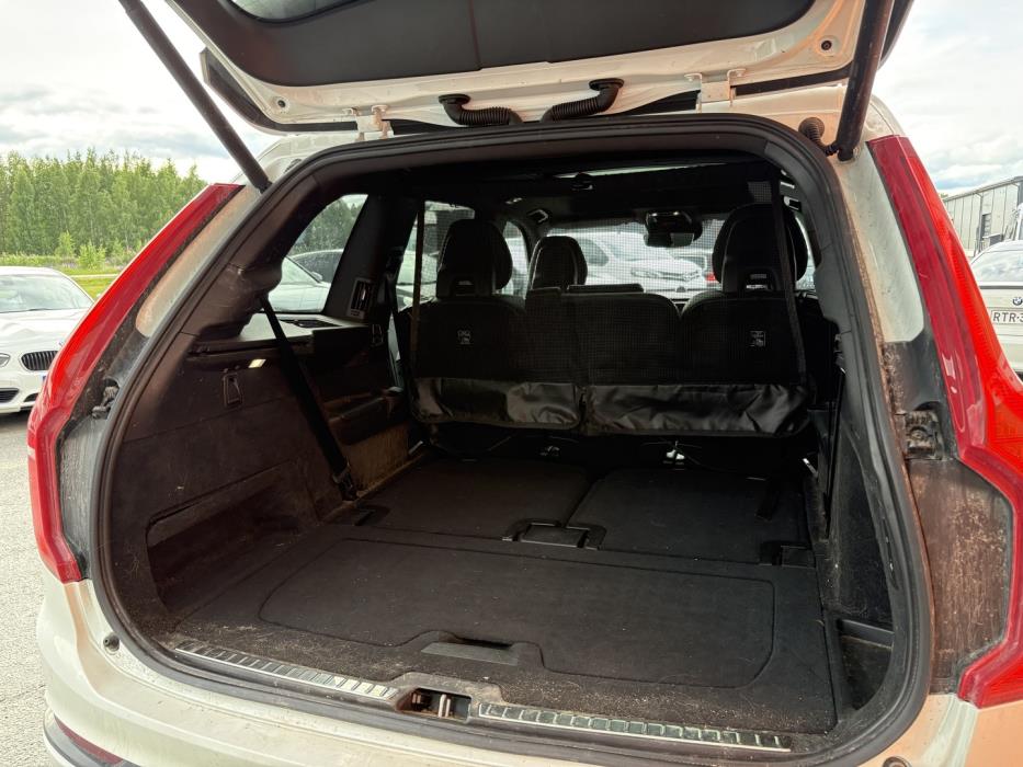 VOLVO XC90 2017