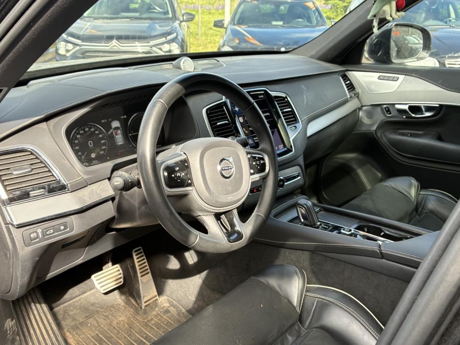 VOLVO XC90 2022