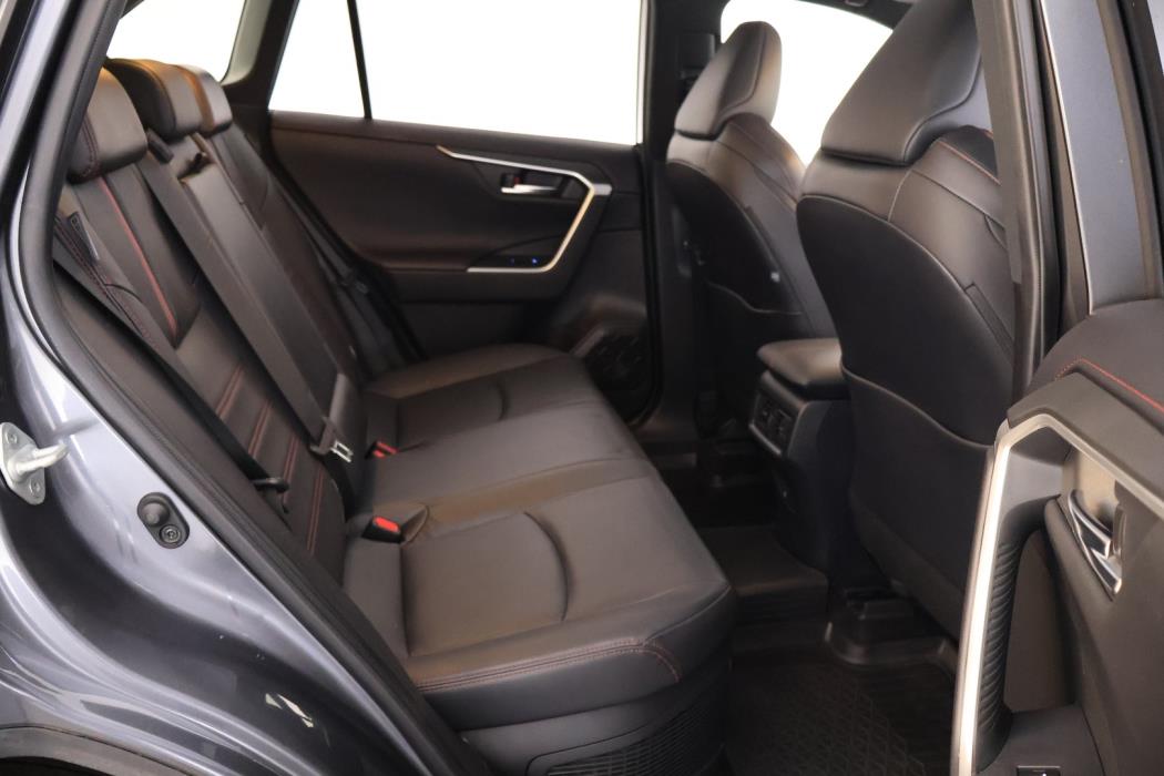 TOYOTA RAV4 PLUG-IN 2021