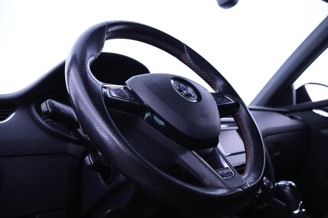 SKODA Octavia 2014