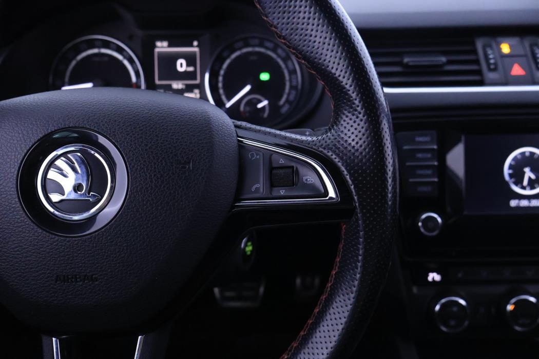 SKODA Octavia 2014